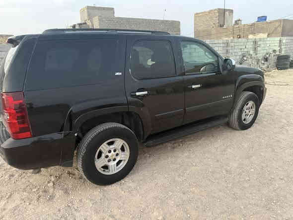 ￼ سياره تاهو مكفوله كص وضربه بيه قطعتين صبغ فول مواصفات اعلى فى ما بيه نقص جاهزه من كلشي ادوات المكان الشطره السعر.  93   ***********
***********￼
