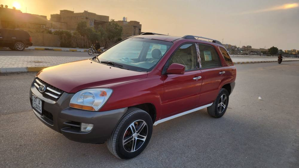 سبورتج موديل 2009رقم ذقار نكلزي محرك وكير مكفولات حجم المحرك 2000اسياره مصبوقه جماليه  اثر جراد  مكفوله من الضربه ولخياس  اسياره  جهزه بي  نقص شي بصيط سعر ٨٨ بي مجال بصيط  مكاني الناصريه مركز *********** ناصرية, ذي قار
