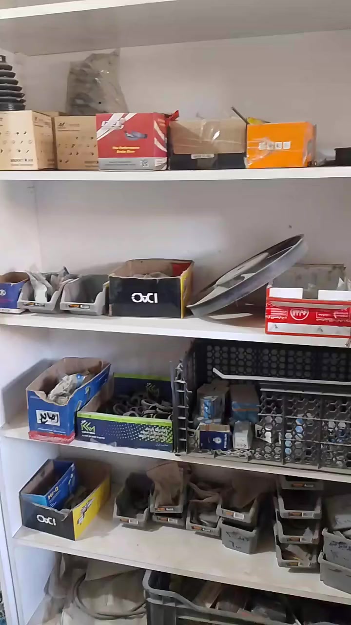 محل ادوات للبيع شلعه وحده ادوات ايراني كوري جديد 
للاتصال ***********
