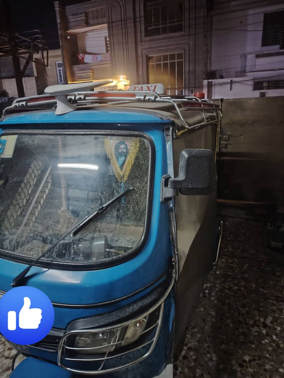 السلام عليكم تكتك مديل 22 TVS الرقم كربلاء انكليزي مشروع وطني وين ما جان تحول   للبيع نضافه الكشر 95  طخه مابي نضيف كلش المحرك خير من الله اسبانه ماخلي علي نضيف كلش _ محوره الدبلات باجاج مكصوصه الكصه مالته تخبل والجوزه كذالك هم محوره باجاج يعني تكتك تخبل وحله من الصوره بيه ملاحضات بسطيه بس _  التكتك كبل لشارع وبيه كبات تخم ضامهن
السعر 7600 وبيه مجال متواجد فيس و رقم ***********
