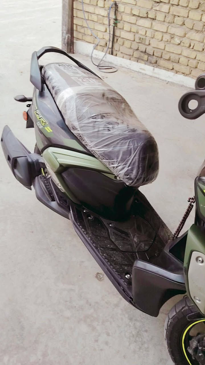 (مكلف بنشر ) السلام عليكم zr للبيع مديل 22 كفاله عامه دراجه تخبل سعره 1700 وبيه مجال لشراي  كل نقص ما بيه
وهذه رقم راعيه ***********  مهند صدام
