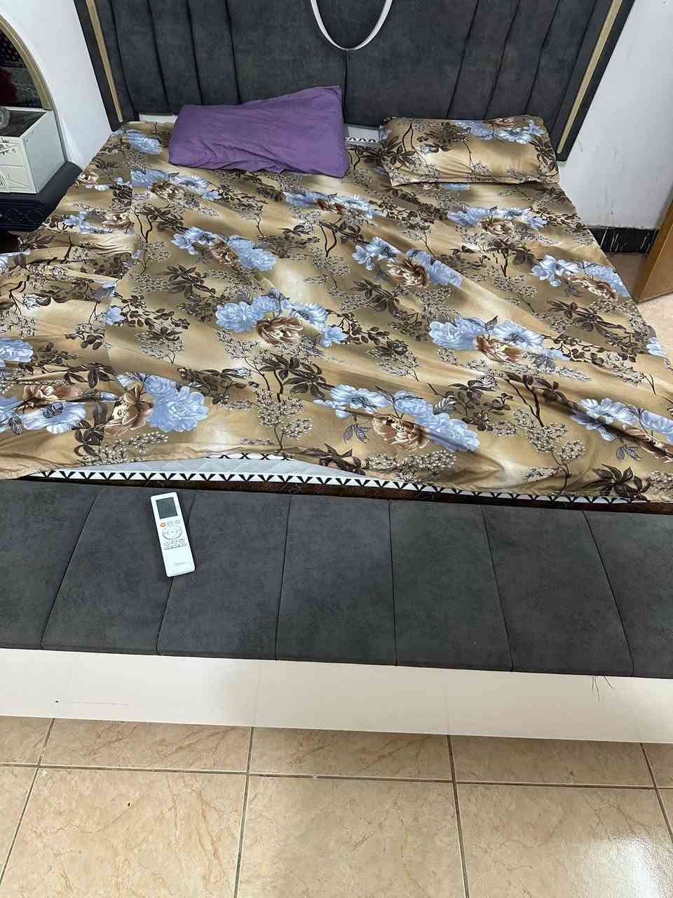 غرفة 7 قطع مستخدمة سرير مخزن السعر 750


**إذا كنت صاحب هذا الإعلان وتريد حذفه لأي سبب، رجاءا أرسل رسالة إلى الدعم الفني**