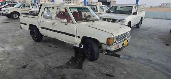 ژ-م***********توێتا پیکاب بۆ فرۆشتن مۆدیل ١٩٨٨گێرو مەکینەی دێرە گێرو مەکینەو ئەکسلی بەشەرت چوار تایەی تازە شانسی بەشەرت ئارمە ئارمەکەی ون بووە کارەبای بەشەرت زۆر توندو تۆڵەو سعر ١٤ گڵاو کەمێ مەجال 
ناونیشان چمچماڵ
