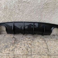 دفيوزر srt كاربون فايبر مراوس بدفيوزر اسود  مكاني بغداد٠٧٧٢٢٩٣٦٠٩٨