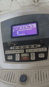 الجهاز الايطالي الابيض سعرة ١٥٠ قفل والمشي والاسود سعرة ١٥٠ قفل والمول...