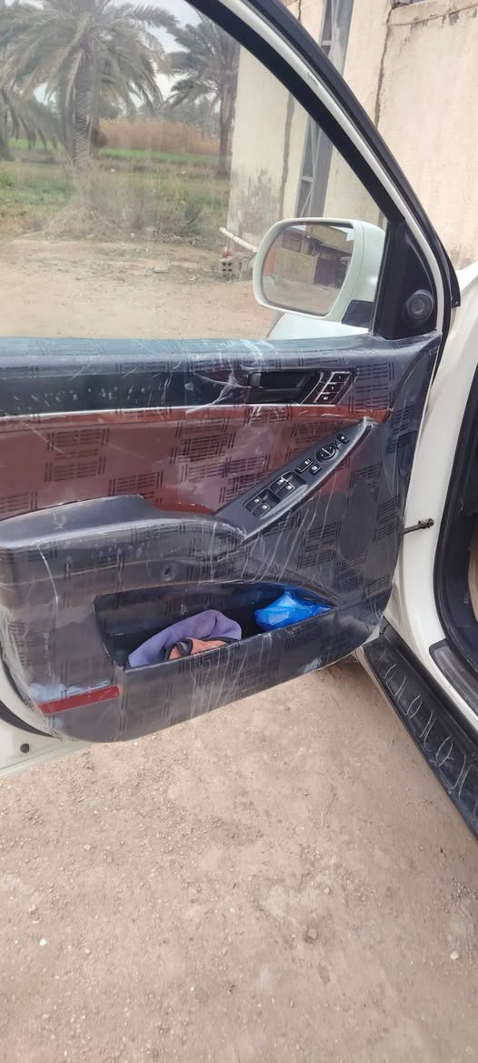 السلام عليكم ورحمة الله وبركاته
فيركروز ٢٠١١ خليجي مكفول رقم بغداد انكليزي بااسمي المحرك ٣٨٠٠ اللون ابيض السياره جاهزه من كل شي وادامة كامله السعر ١٤٢ مكاني بابل قضاء القاسم ***********
