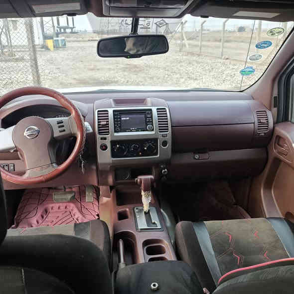 نيفارا للبيع موديل 2014 كفاله عامه اربيل 
باسمنه ماشيه 170 سياره عل وضع بلاد شركه 
جاهزه من جميع نواحي فول تحكم ستيرن قفل سرعه مري كهرباء تبريد ثلج مكينه كارتون بلاديه حداده ١٠٠/ ١٠٠ تحويل اي وقت 
المكان البصره قضاء الامام الصادق بني منصور 
سعر 124
 رقم هاتف ***********
