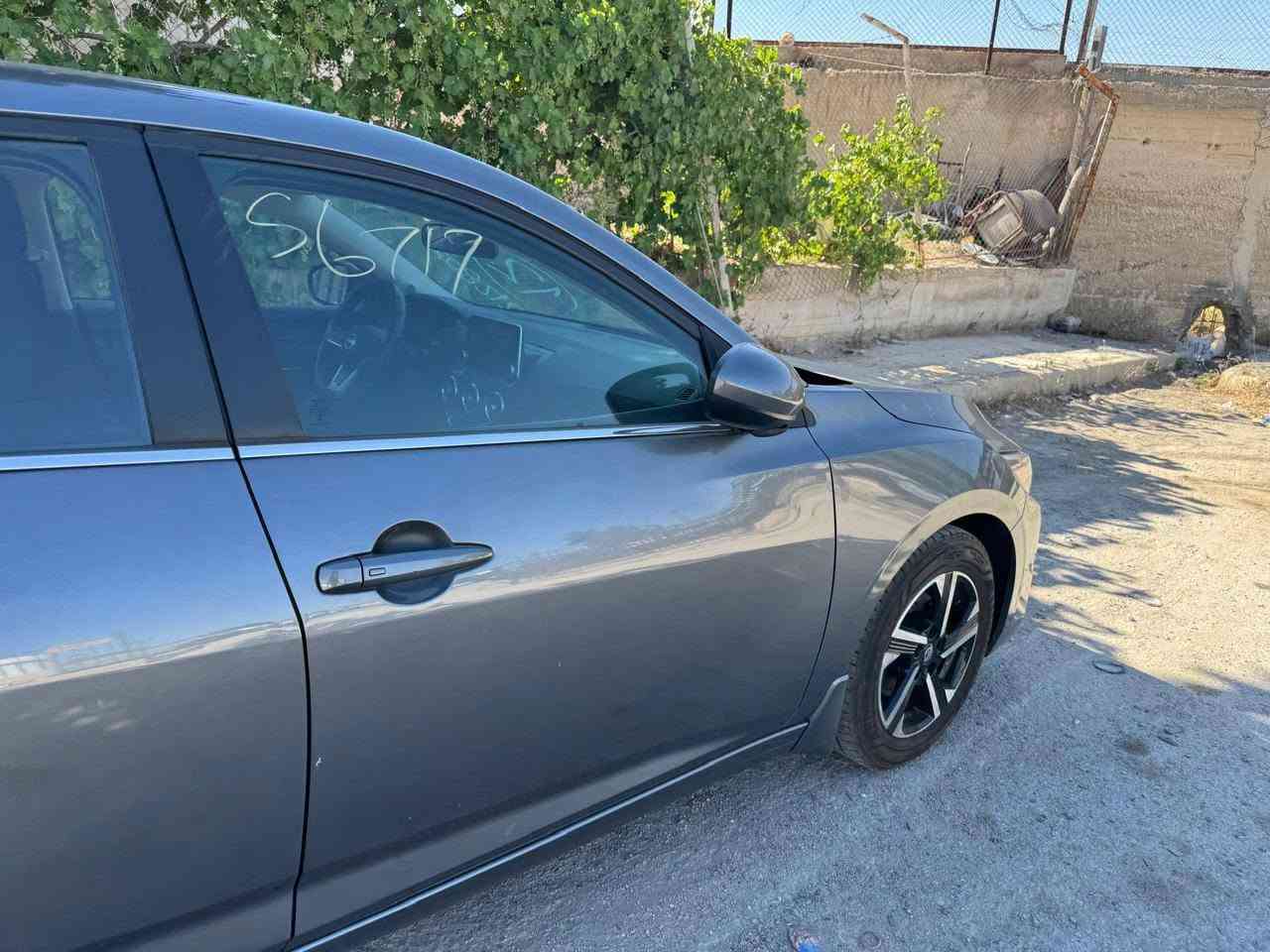 السلام عليكم اخوان نسيان سنترا فئه SV ضرر بسيط جامه حره بدون بسمي اليوم وصلت بغداد حاليا في كراج اليوسيفيه موديل 2024 تعمل وتسير جميع الايرباكات سليمه السعر 128 ورقه ***********

