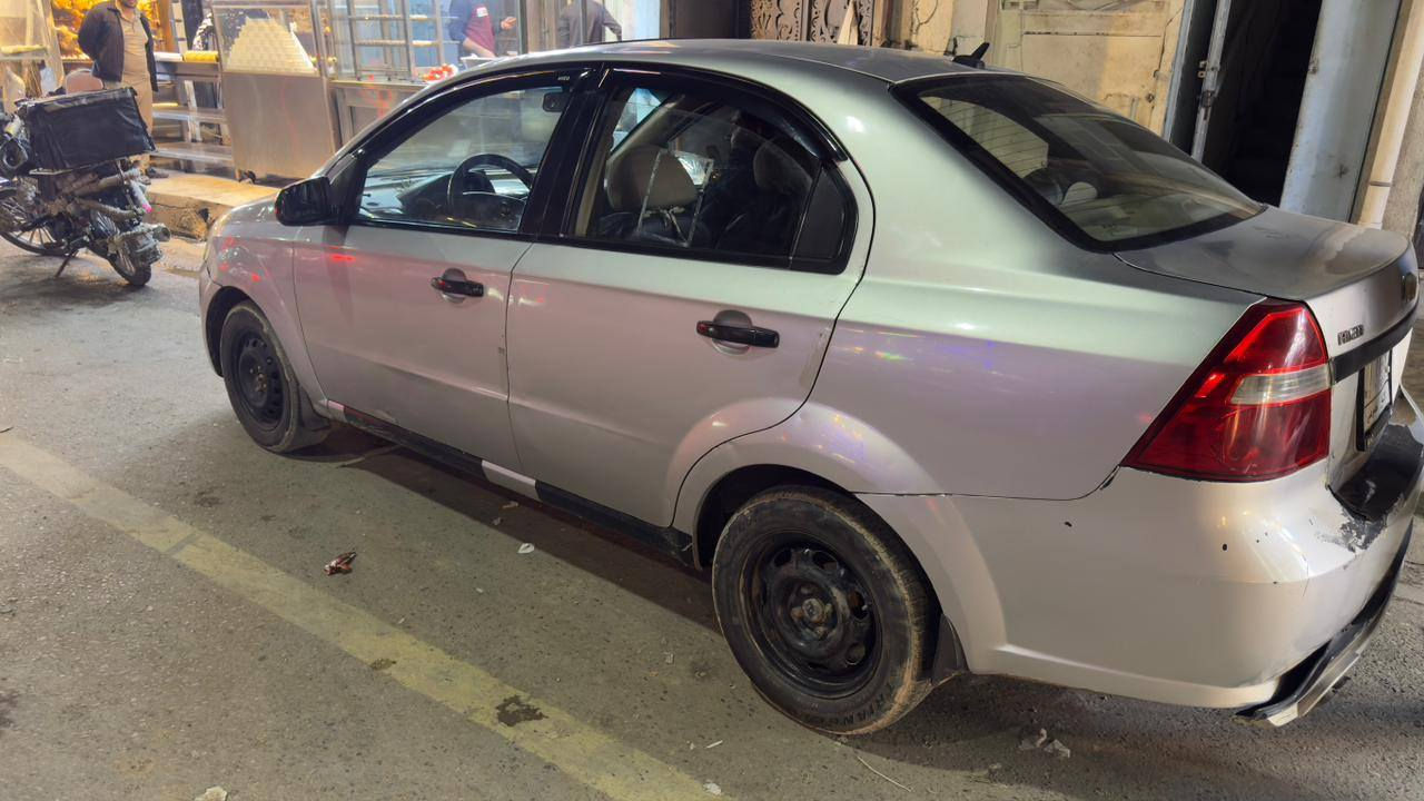 افيو للبيع موديل 2009 خليجي شرط التحويل مكلف ب نشر ***********
