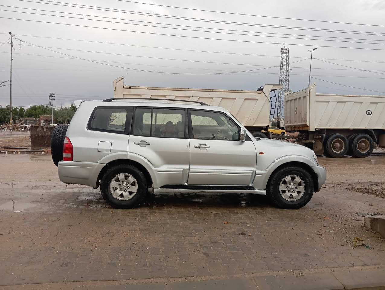 للبيع او مراوس باجيرو موديل 2007 مكينه وكير مكفولات سنويه 28 مشروع وطني تبريد تدفه كهربائيات جاهزه ملاحظه السياره امتجايه  السعر 75 وبيهه مجال رقمي ***********
