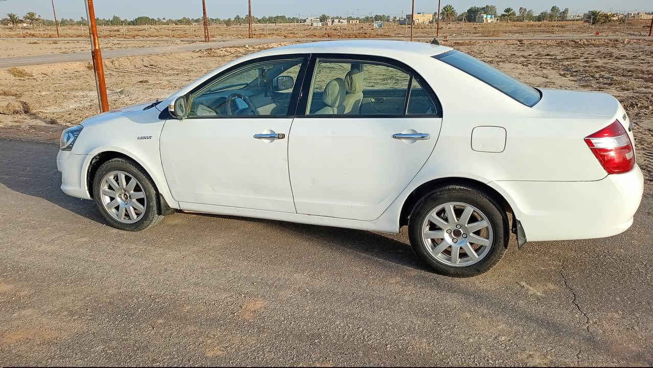 سلام عليكم جيلي موبل 2013 مكاني ديوانيه قضاء عفك مكفوله سعر 48 لاتصال ***********
