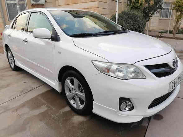 سەرەتا بە ناوی خوای گەورە و میهرەبان

فرۆشتنی خێرا

تۆیۆتا کرۆلا

مۆدیل ٢٠١٣ مانگی ٧

رەنگی سپی

مواسفات خلیجی فول فول مواسفات بەس سلاید نیە و سێ سویچی شەریکەی لەگەلە بیلاد کوشنی جلدە و ناو فۆرمیکایە و سوکان حەیزەران سوکان ڤۆلیۆم و ٤ جام کارەبایی و ئۆتۆ و گیر تۆماتیک و بەس سلاید نیە و زۆر مواسفاتی تر..!

نموونە لە جوانی و پاکی

١٣٠ هەزار کیلۆمەتر حەقیقی رۆشتووە

یەک دەستە سەیارەکە 

رەقەم و سەنەوی تا کۆتایی ٢٠٢٩ تازەیە بە ناوی خۆمانەوەیە

تحویل و خرامە و بە ناوکردن بەشەرت

دەعم و لیدراوی و بۆیاخی نیە

سارد و شوختی نیە

گیر و مەکینە و کارەبایی و تەبرید و تەقە و رەقە و تندوتۆلی بەشەرت

پیش و دوای کەپسە سەقف و شان و چواردەوری شوشەیی

٤ تایە و ویلی لۆکی بیلادی لە ژێرە

هەموو گیانی لەسەر دەقی بیلادی ماوەتەوە

کەتەلۆک و سپیر و ادەواتی شریکەی هەمووی ماوە

ماڵی دۆستە و دیناریک مەسروفی نیە

بۆ عەیب و عار پرسیار مەکە.!

شوین// هەڵەبجەی شەهید

سعری// ١٥٧ گڵا و مجالیکی برایانەی تیدایە

کۆرەک ***********

ئاسیا ***********

واتساب و تیلگرام و ڤایبەری لەسەرە.! حلبجة
