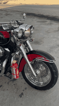 هارلي شادو 

حجم المكينه 400 

رقم بغداد مشروع وطني تحويل ثاني يوم

الدراجه مكفوله كفاله عامه 

عليه تزويد كولش حلو جنط فايبر 

سكان عمل درع بل جاملغات خلفي امامي 

كامره خلفي امامي 

سيبايات عل جنط تزويد 

الدراجه خير من الله  الشراي بي خير ويدلل

السعر المطلوب 29  وبيه مجال 

رقم التواصل ***********
