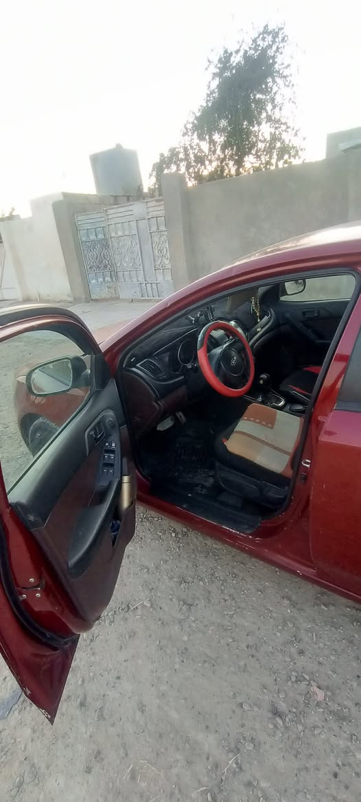 كيا سيراتو موديل 2012 مبدل باب سايق وبنيد بيع او مراوس حسب القناعه السعر 95 وبيها مجال اشويه رقمي ***********
