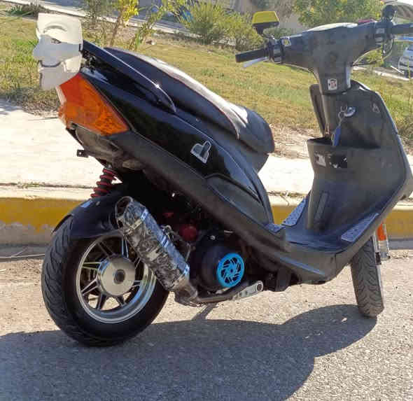 السلام عليكم من رخصه لأدمن دراجه ماكس للبيع دراجه كامله من كلشي مابيه أي نقص شغاله سلف هندر تعال وفحص بيدك ترايك وين متريد سعر 600 بيه مجال شي قليل الأتصال عله رقم *********** ماعنده رقم تعال خاص مفتوح
