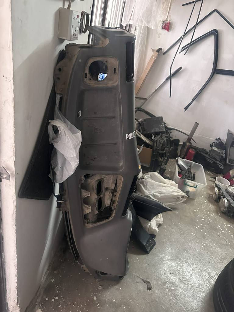 ئەم ئەشیایانە بۆ فرۆشتن هی 700 یە کامل 90 هەزار  *********** السليمانية, العراق
