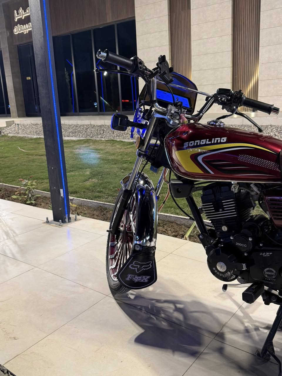 السلام عليكم

‎.       دراجه يراني سونك 

موديل 2026❗️

❗️مكينه 200cc   

‎لون احمر  دراجه زيرو

❗️اوراق موجودة 

السعر خاص 

                      

مكاني بغداد العامريه      الرقم ***********
