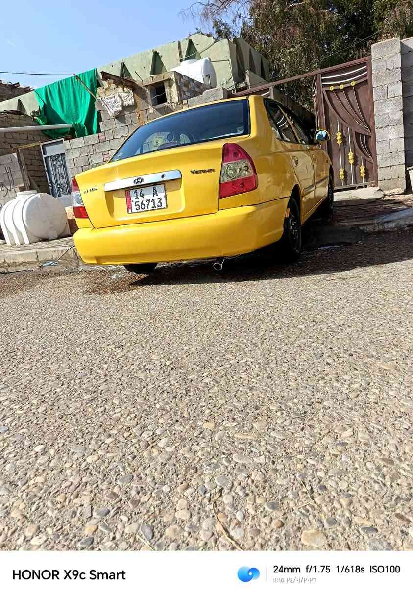 سياره فيرنا 2014رقم انكليزي هيئه وغرامات مصفره سنويه لل30مكينه وكير مكفولات تخم تاير حداده جديدات لايت زنون كهرباييات شغاله شاشه  رقم  بصره مكان السياره ميسان  السعر58وبيها مجال ***********
