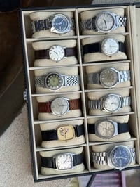 مجموعة ساعات للبيع ياباني /سويسري  توماتيك/تكويك/بطارية عدد ١٢ قطعة  ٦...