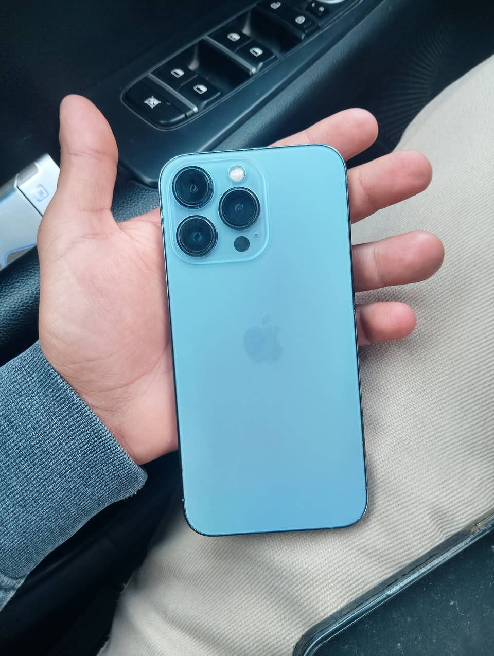 سلام عليكم ايفون 13 برو ذكره 128
بطاريه مبدله من ابل انسه شي اسمه تصرف مكاني بغداد زعفرانيه سعر 325 وبي مجال *********** وتساب
