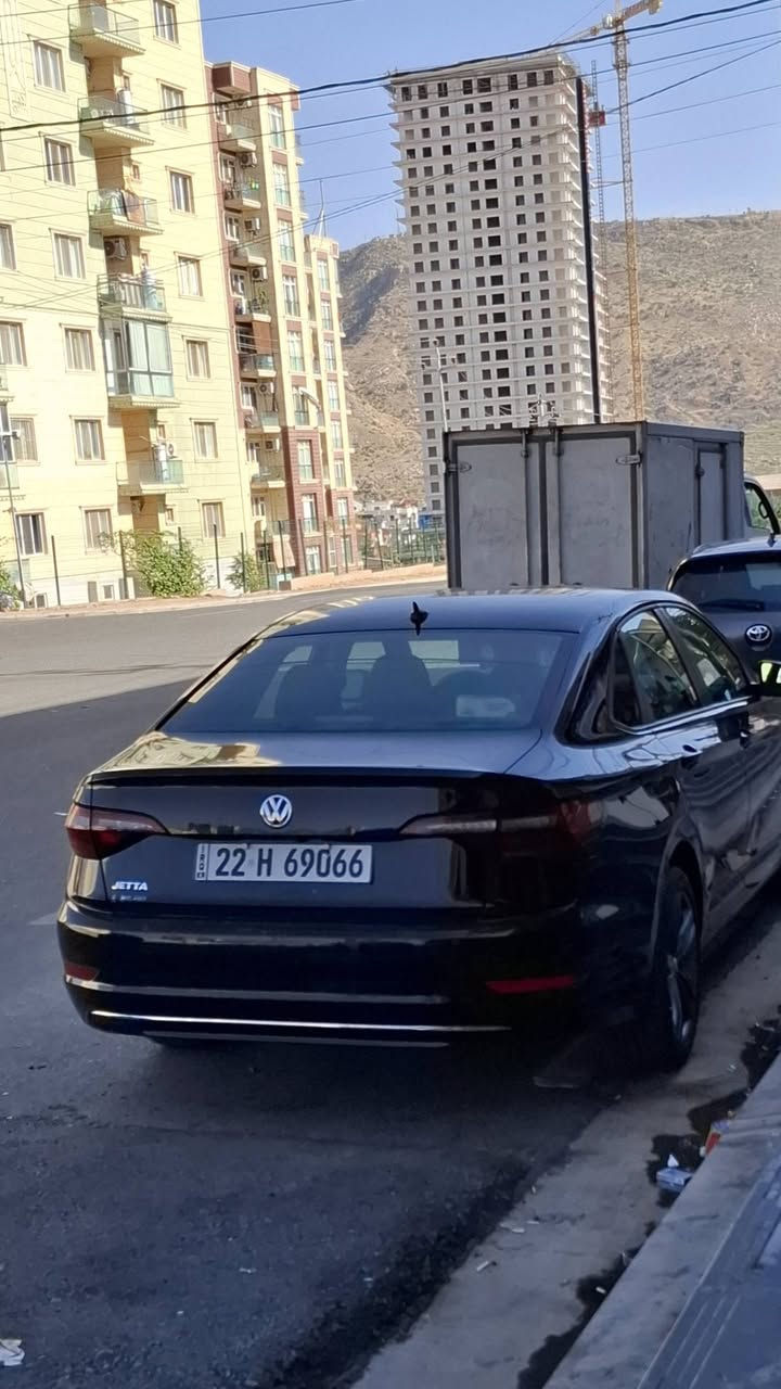 ڤولكسواگن جیتا ٢٠١٩
مواصفات S 
گیر عادي ٦ نمر
عداد الكيلومتر 91،000 مايل
صبغ نصف بوند و جاملغ جهة النفر امامي 
راديتر بلادي
بدون دواخل بدون ارباگات
مواصفات:
كشنات هيتر
شاشة عرض اعطال
كاميرة خلفية 
لايت زنون عدسة
هابريك كهربائي
ويل كب Rline
اوتو هولد
شرط التحويل والغرامات
عنوان السيارة :دهوك
السعر 119 ومجال قليل
***********
