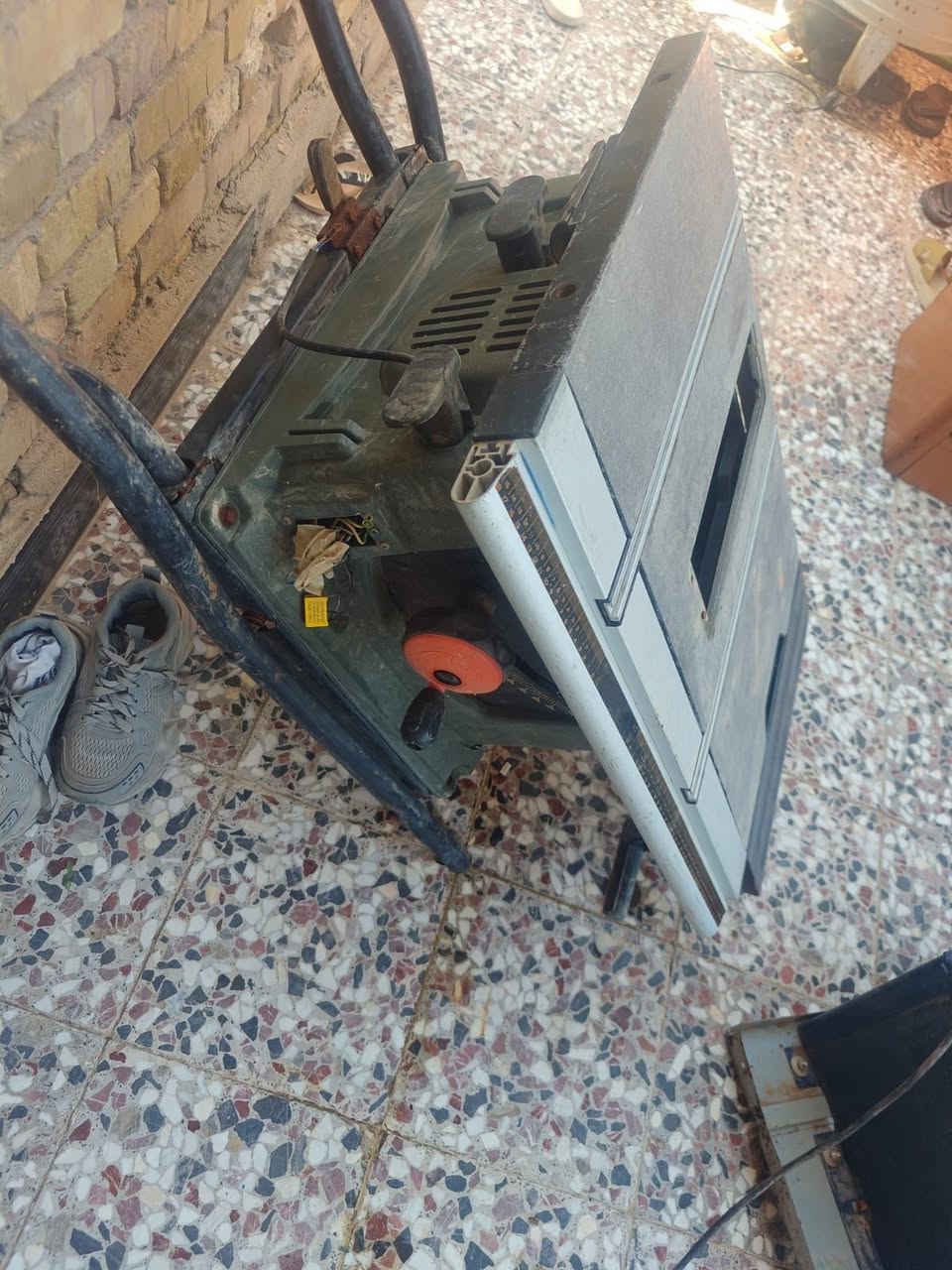 مقص سقف ثانوي للبيع نضيف شرط تشغيل


**إذا كنت صاحب هذا الإعلان وتريد حذفه لأي سبب، رجاءا أرسل رسالة إلى الدعم الفني**