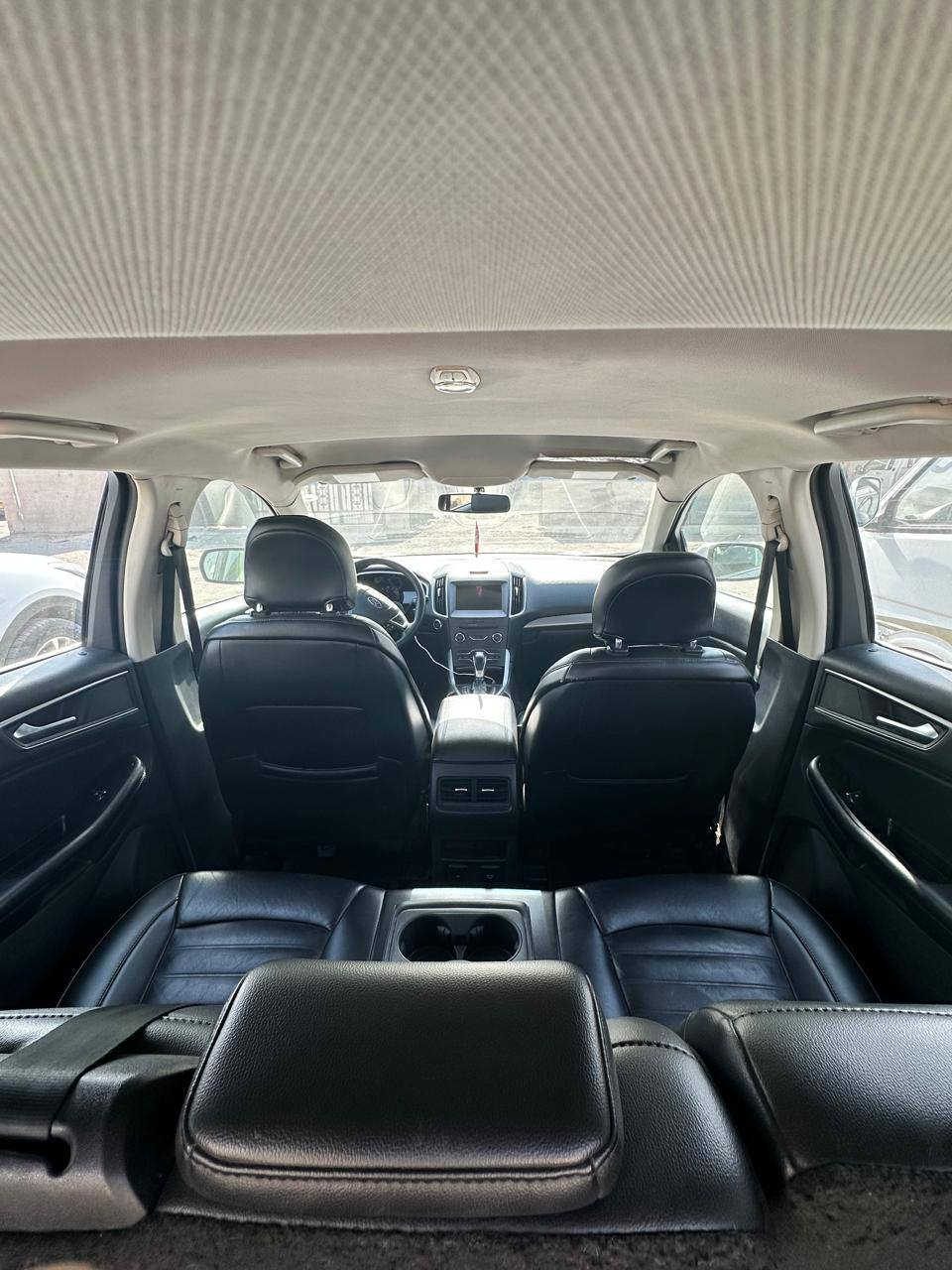 السلام عليكم من رخصة الادمن للبيع سيارة فورد ادج موديل 2017 كلين بدون حادث عده بارد قليل الون سلفر مواصفات SEL معروفه السياره على وضع الشركه ما مبدل بيهه شي مكينه 6 سلندر تخم تاير جديد باتري جديد ما ناقصهه شي مكينه كير صدر كله جديد بلادي رقم اربيل بسمي تحويل ثاني يوم مكان السياره بغداد السعر 145 ورقه الشراي يتصل وبيخير ويدلل بيهه مجال شي قليل حق الجيه موبايل ***********
