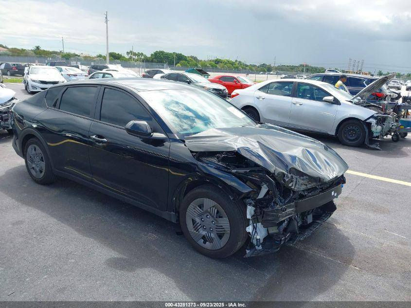 السلام عليكم k4 وارد امريكي حادثه صبغ ربع البنيد + دعاميه ماشيه 5000 سياره باسمي السعر (155$)
التواصل ***********
