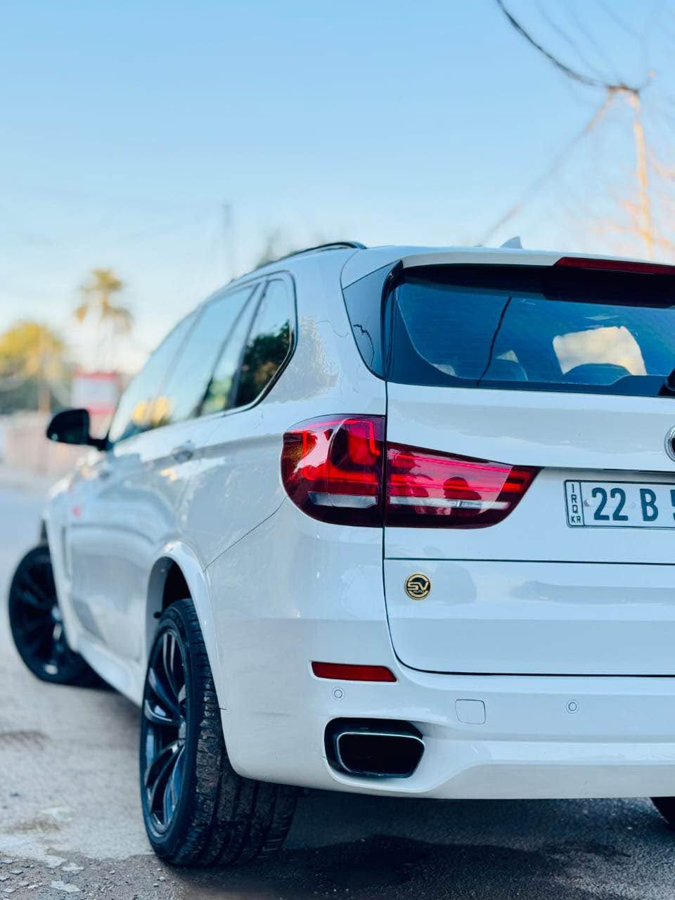 � للبيع | BMW X5 M Package 2016 🔥

✨ هيبة ألمانية • محرك N55 المرغوب • فول مواصفات ✨

🚘 نعمان أوتو | Numan Auto
ثقة التعامل • جودة السيارات

━━━━━━━━━━━━━━━

📊 الموديل: 2016
⚙️ المحرك: N55 3000cc Turbo – 6 سلندر (النسخة المرغوبة)
🏁 الفئة: M Package (كت M بلادي)
📈 الممشى: 199 ألف كم
📄 الوكالة: العروش (Clean وكالة)

━━━━━━━━━━━━━━━

💎 أهم المواصفات:

✅ محرك N55 القوي والمعروف بالاعتمادية
✅ كت M بلادي الأصلي
✅ فول مواصفات
✅ فتحة سقف بانوراما
✅ داخلية جلد فاخرة
✅ تشغيل بصمة + دخول ذكي (Smart Key)
✅ شاشة iDrive
✅ كاميرات + حساسات
✅ وضعيات قيادة متعددة (Sport / Comfort / Eco Pro)
✅ باب خلفي كهربائي
✅ جنوط M رياضية

━━━━━━━━━━━━━━━

🛠 الحالة بكل شفافية:

✔️ بدون صبغ، فقط بارد في الصندوق
✔️ الدعاميات صبغ فقط
✔️ نظافة عالية جداً
✔️ جاهزة للفحص شرط الفحص

━━━━━━━━━━━━━━━

📍 الموقع: بغداد
📞 ***********
📲 واتساب / اتصال

لأصحاب الذوق الرفيع، سيارة تجمع بين الأداء، الفخامة، والاعتمادية، وجاهزة للاستخدام مباشرة.

#BMW #BMWX5 #X5 #BMWF15 #N55 MPackage نعمان_أوتو بغداد العراق سيارات_للبيع بعقوبة, ديالى
