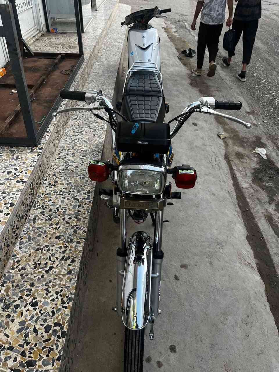 سلام عليكم دراجة نمس مال ايران للبيع مكلف بل نشر ***********
