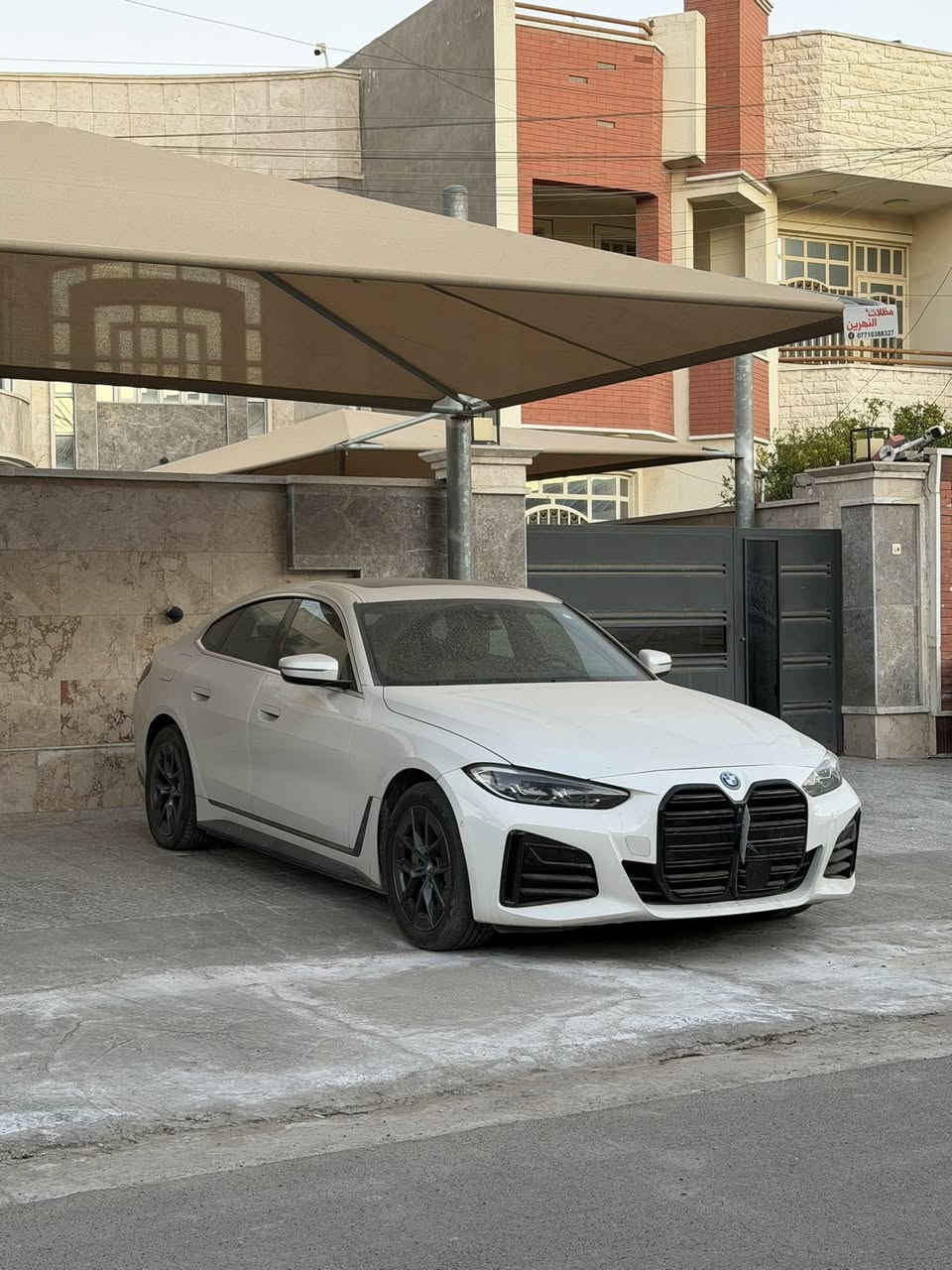 السلام عليكم
Bmw2024
ماشيه 18 الف 
سياره حادثه جنطه بسيط حار بسيط بيه 
اخت كلين
كفاله من كلشي لغد شاصي ايرباك انتربول
السياره i4 
كهربائية بلكامل 
فول مواصفات 
ميحتاج احجي عن مواصفات bmw
وحادث ناشره مع العلم الدعاميات لون وكاله 
تمشي 480 كيلو بل شحنه الوحده 
السعر 33 الف 330 ورقه مرقم جاهز 
يعني با العراقي حوالي 50 مليون اول اقل با اشويه 
الاتصال ***********
شباب السياره شحن فقططط 
وحاچي كلشي وشكرا
