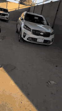 سلام عليكم 
البيع سورنتو 
موديل ٢٠٢٠
رقم اربيل تحويل وكاله 
كفاله عامه 
علا وضع الشركة 
ماشيه ٩٠الف
مكينه ٦
السعر٢٧٠
العنوان واسط الزبيديه 
‏‪***********‬‏
