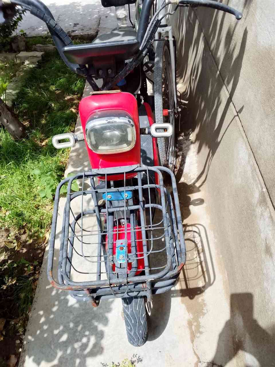 بايسكل شحن للبيع يرادله بس باتري


**إذا كنت صاحب هذا الإعلان وتريد حذفه لأي سبب، رجاءا أرسل رسالة إلى الدعم الفني**