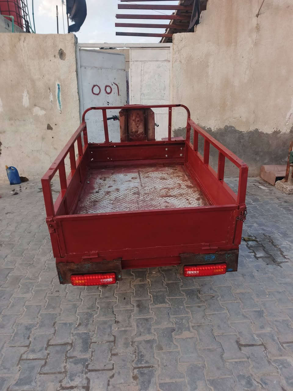 السلام عليكم ستوته للبيع اوراق جاهزه نكره سلف السعر مليون الاتصال ***********
