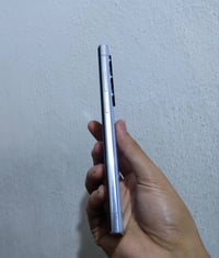 Samsung S23 Ultra 512GB لون سماوي ذاكره 512 ما مفتوح وما مصلح شريحه وا...