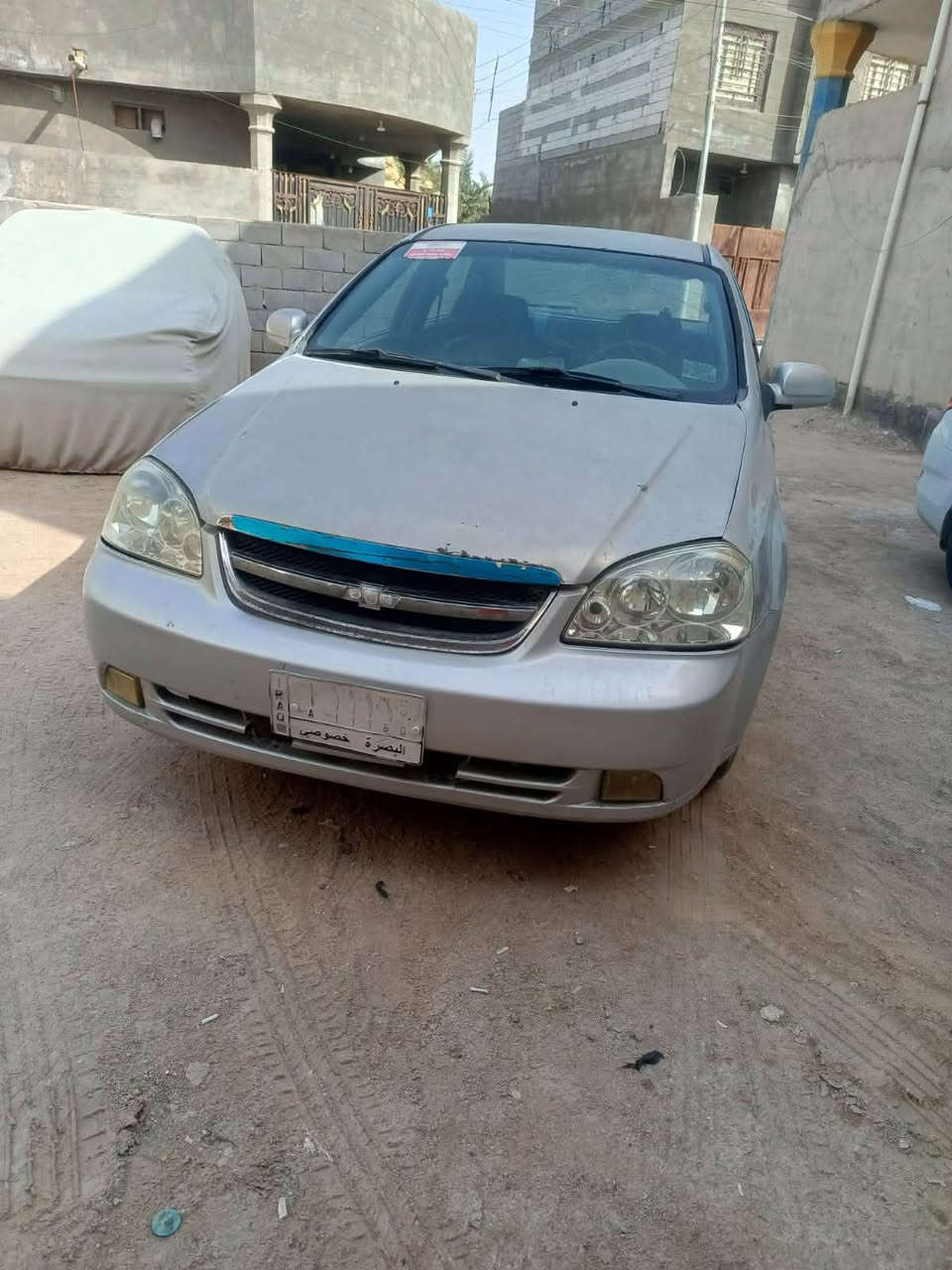 السلام عليكم سيارة فورنزا للبيع فقط السيارة شوف العين مصبوغة حزام للجماليه مكلف بالنشر رقم راعي السيارة *********** عنوان السيارة الجزيرة قرب جسر خالد السعر38

