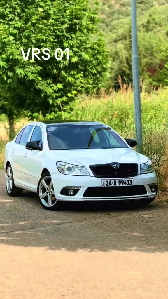 كل عام وأنتم بألف خير 
سكودا الماني موديل 2013 
لون ابيض داخل قيصي 
محرك 20 تنفس طبيعي نفس محرك جيتا خليجي  كير ومحرك شرط كير عادي 5 نمر رقم دهوك وسنوية وهزه جديد سياره جديد وأحلى من صوره بدون دعم بيها فقط قطعه وربع بخ بدون دواخل وايرباك شرط  سعر (98) مجال مكان سياره دهوك بيع ومراوس حسب قناعه اي استفسار  
***********
