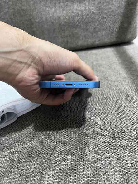 ايفون13عادي
الذاكرة256

البطارية97

تك سيم

النظافة95%

شرط ما يصرف شحن 

السعر550

مراوس معا 13برو ماكس واعطي فرق

رقم الهاتف***********
