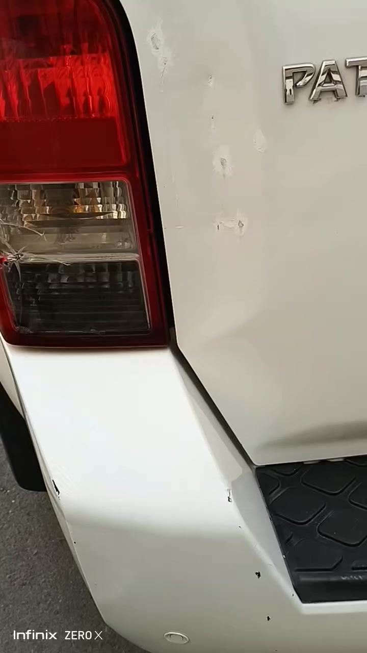 السلام عليكم رمضان كريم
من رخصة الأخ الأدمن
نيسان باثفايندر 2009 
▪️وارد خليجي  1 / 1
▪️اعلى فئه بالباثفايندر : LE
▪️رقم بغداد تحويل مباشر
▪️ المواصفات:
▪️داشبول ارمادا
   مع شاشه وسطية اصليه 
▪️تبريد 3 قطع منفصل.
▪️منظومة زينون جديدة.
▪️فتحة سقف طكتين.
▪️بصمة الابواب وتشغيل مع الجنطة الخلفية .
▪️ مكينة 4000 (6) 
▪️بصمه تشغيل .
▪️كشنات كهرباء.
▪️هيترات تدفاة بالكشنات 
▪️كشنات جلد
▪️سبعة راكب 
▪️خزن مموري 
▪️تاير 17 
▪️نضام انزلاق واي بي إس
▪️الدوسات بانزين بريك كهرباء 
▪️فول تحكم استيرن 
وبعد بيه اهواي مواصفات ويل كب 
باتري جديد 
مكان السياره بغداد
***********
واتساب متواجد
السعر 120 وبيها مجال بسيط
