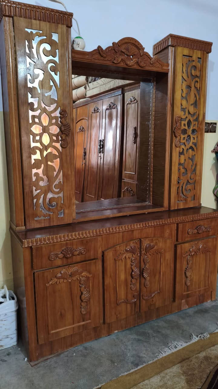 غرفة نوم للبيع مستعمل 5 ابواب اضافه لى ملحق خارجي كدامك كلشي بلصورة السعر 550 بيه مجال وشكرا🌹
للأستفسار تواصل خاص او الاتصال 

*********** اسيا- واتساب
*********** كورك
العنوان: قضاء البعاج غرب نينوى
