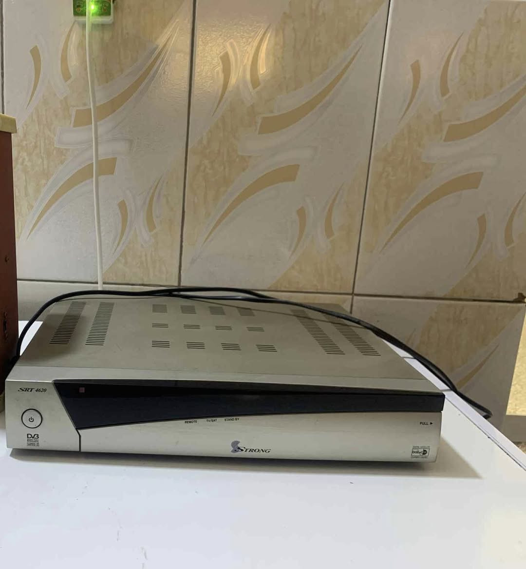 للبيع سي دي نظيف جدا وبلي وريسيفر عدد3


**إذا كنت صاحب هذا الإعلان وتريد حذفه لأي سبب، رجاءا أرسل رسالة إلى الدعم الفني**