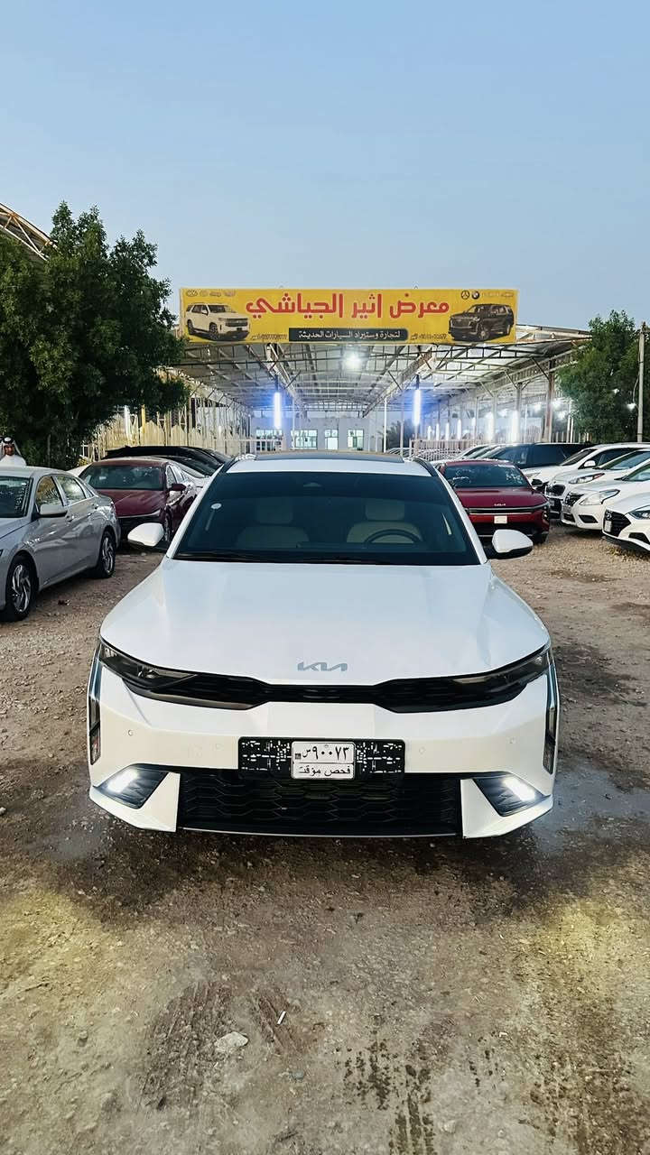 سيراتو هاشباك موديل 2025
مرقم شهداء قادسيه 
ضرر فقط بارد بلبنيد
حجم محرگ 1600
الموصفات واضحه 
العنوان الرميثه معرض اثير الجياشي 
السعر 165$
*********** 📞واتساب او الاتصال 
***********
