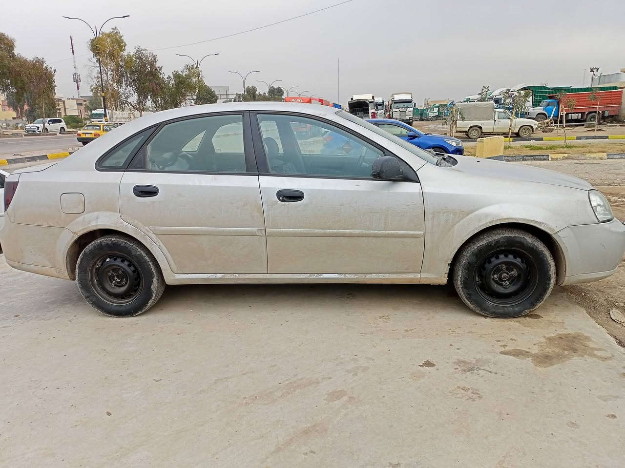 اوبترا 2004
رقم نينوى الماني
كاربون بانزين
صبغ السقف والصندوق اثر جراد
،,***********
