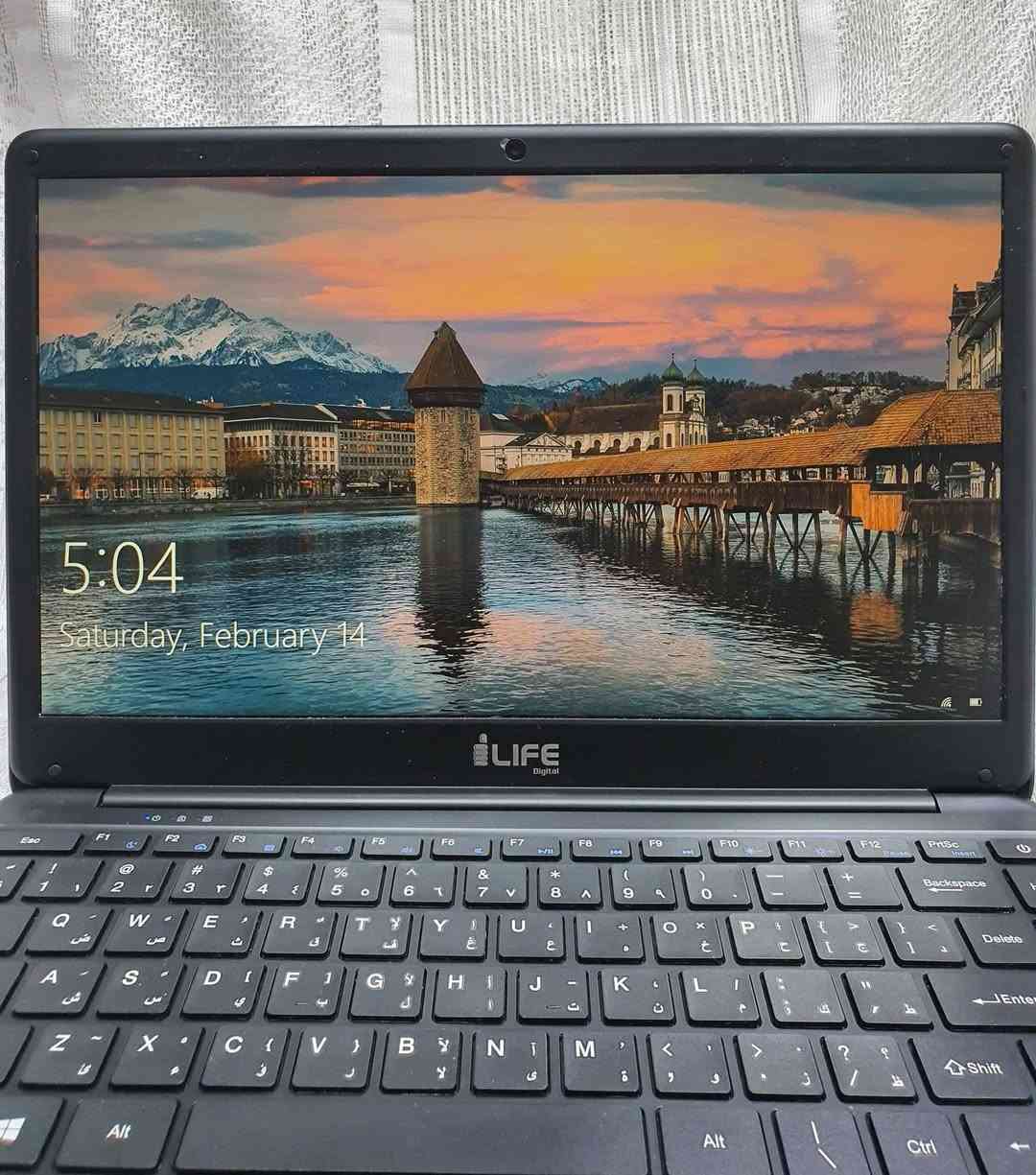 لابتوب ويندوز 10 الذاكره 128 رام 4 السعر 100الف


**إذا كنت صاحب هذا الإعلان وتريد حذفه لأي سبب، رجاءا أرسل رسالة إلى الدعم الفني**