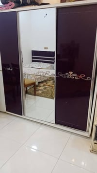 غرفة نفر واحد • للبيع