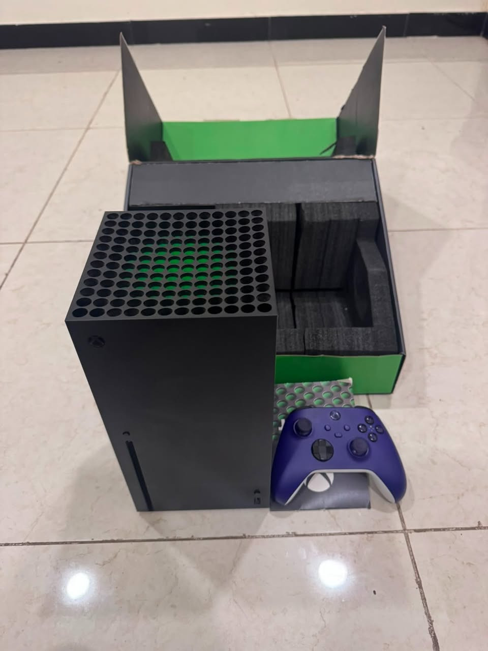 مرحبا 
للبيع XBOX SERIES X 
اصدار 2023 
استعمال جدا قليل اخو الجديد 
ما مفتوح ولا مصلح 
ملحقاته جوستك وكارتونة وكيبلات
مكاني بغداد - السعر 750 بغداد, العراق


**إذا كنت صاحب هذا الإعلان وتريد حذفه لأي سبب، رجاءا أرسل رسالة إلى الدعم الفني**