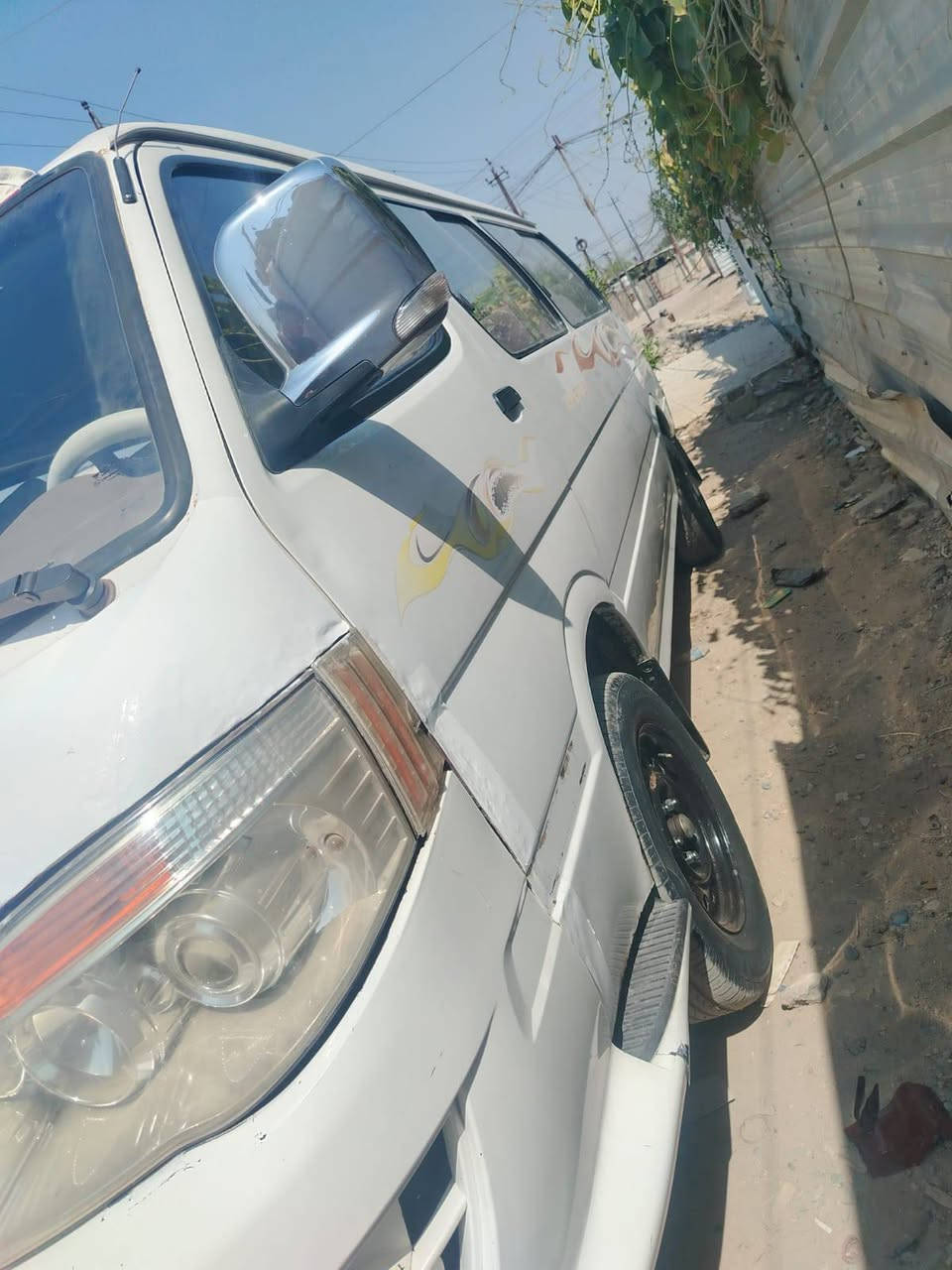 سلام عليكم شباب سياره فتون موديل ٢٠١٦ رقمها كربلاء بسمي تحويل ثاني يوم مكينه وكير جدد سياره بلاديه بيها دوس الاماميه يرادلهن تبديل خط سياره نجف كربلاء بكان السياره الشعله رقم ***********
