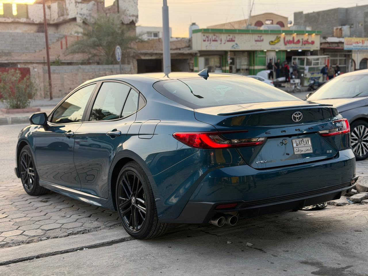 يالله
تويوتا كامري se   2025 ♻️

‏Toyota Camre   HEV 2025 ♻️هايبرد

لون السياره :ازرق مميز )مميز اللون الجديد 🩶

عداد المسافه 16000 mi

بلد المنشأ : اليابان 🇯🇵 وارد امريكي 🇺🇸

سعة المحرك 2,5L هجين انسى شي اسمه صرف بانزين

مقاعد مخمل

عدد 12 AIR BAG

شاحن موبايل اصلي (وايرلس)

رادارات جانبيه

لد امامي ليلي ونهاري

لايت زينون LED + بك لايت LED

اشاره مرايه 

ويل  كب حجم 17

مفتاح التشغيل بصمة + دخول ذكي +صندوك بصمه

شاشة + كاميرا دوارة اصلية

أوضاع القيادة  Drive Mode

حساسات ضغط اطارات

تبريد شاشة مناخين منفصلين 

قطعتين تبريد

هاند بريك كهرباء 

كروس سرعه

‏ Auto Hold  أوتو هولد 🚘

انظمه القياده :سبورت ،نورمال،eco

ضرر ربع بنيد مصبوغ وضربة كلش خفيفة

السعر 210

الموقع الرمادي

للاستفسار ***********
