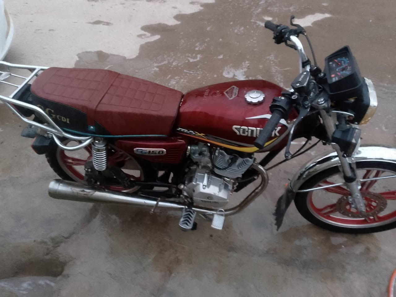 البيع كلشي ما بيه كامله مكمله بس تشغل وتمشي ما عايزه سلف شغال شايرّ شاغله موديل 2022 مكان الدراجة سامراء السعر 425 بي مجل مستعجل عل بيعته الرقم ***********
