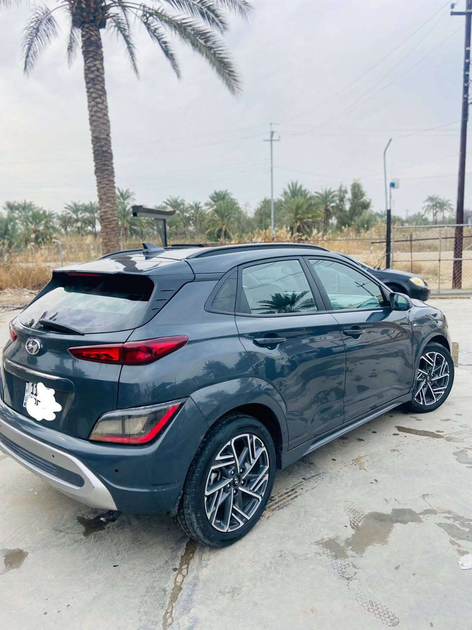 للبيع كونا موديل 23 رقم بغداد انكليزي فوول مواصفاتها ماشيه 18 الف
فتحة سقف 
رادارات امامي 
رادار جانبي 
كامره خلفيه 
توقف ذاتي 
شاشه كبيره 
رون دجتل 
فول اعلى فئه بل موصفات Ni Lin معروفه 
حادثه مثل مم بل صوره قبق جنطه وجاملغ امامي الأيمن 
سياره جديده جدا احلى من الصور 
 بسمي
عنواني بغداد قرب مرور الحسينيه رايدها ب 134 ورقه وبيها مجال قليل للاستفسار الاتصال 
***********
اخوان ممتواجد على النت
